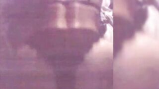 Ludovica, matura romana, sul traghetto gode con un camionista