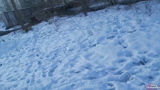 Il puttaniere cattura una giovane puttanella