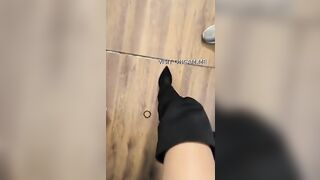 Coppia italiana in vacanza in USA trombata in un garage