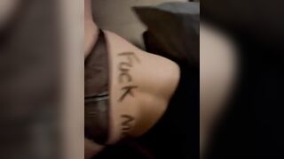 La troia lo vuole nel culo