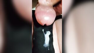 scopato in culo con grande sborrata