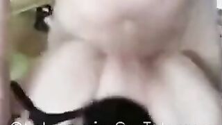 Fottile il culo e falla squirtare sta vacca