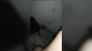 Troia italiana fa sesso con ragazzo della disco