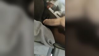 La mia amica africana si masturba