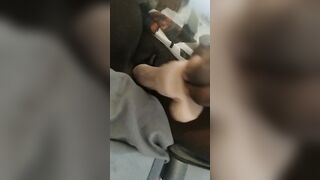 La mia amica africana si masturba