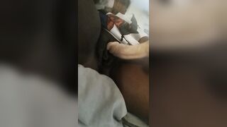 La mia amica africana si masturba