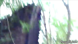 Giovane puttana scopata in strada