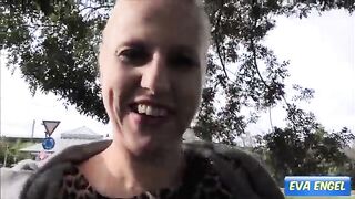 Eva bella puttanella biondina