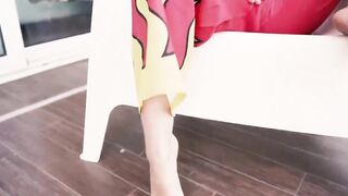 Fotografo maiale riprende una tettona naturale