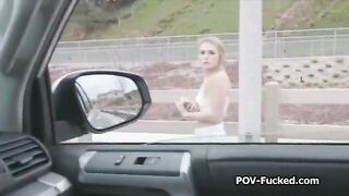 Sesso con giovane troia bionda