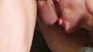 Anette voleva una nuova posizione per il sesso orale