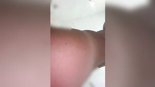 Moglie dopo la doccia