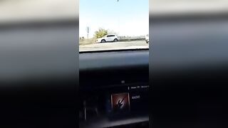 Il becchino va a troie sul carro funebre