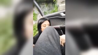 Ragazza di Savona spompina a bordo strada