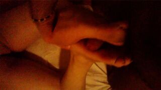 Scopo i piedi di una matura italiana