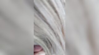 Moglie in mutandine rosse