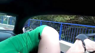 Puttanella succhia il cazzo e poi lo prende in culo