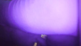 Nonnina gay si succhia il cannolo