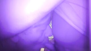 Nonnina gay si succhia il cannolo