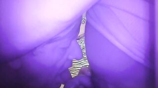 Anteprima del video: Nonnina gay si succhia il cannolo