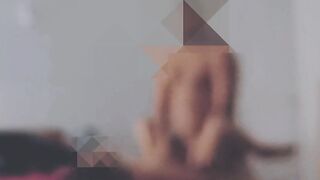 Lei sbattuta dal ragazzo