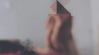 Lei sbattuta dal ragazzo