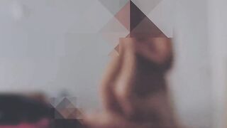 Lei sbattuta dal ragazzo