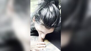 Puttana romena succhia cazzo di un cliente