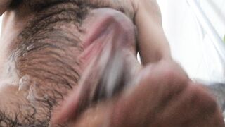 io che mi masturbo sotto la doccia