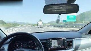 Anteprima del video: Succhiata di cazzo ad alta velocità