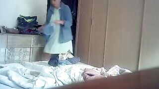 Marito guardone filma la moglie di nascosto