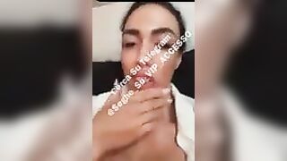 Anteprima del video: Influencer italiana si sditalina da sola