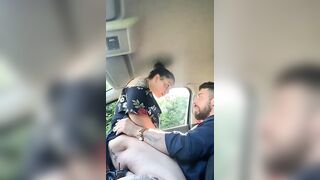 Sesso sfrenato con la Maria in auto