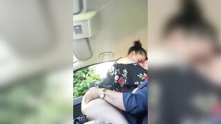 Sesso sfrenato con la Maria in auto