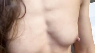 OH DAI SPRUZZZAMI SPRUZZAMI TUTTA !