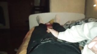 GIovane fidanzata italiana fa un pompino con ingoio