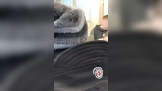 Scopata al bar sotto gli occhi di tutti