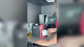 Panterona dalla pelle ambrata ci manda i nestasi