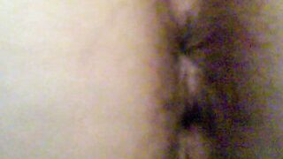 Calda milf che si sottovaluta