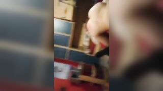 Pompino dalla figlia diciottenne del vicino