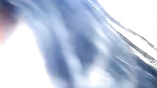 Ancora fa sesso con la rumena in pubblico