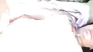 Ancora una volta con la zoccola rumena