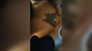 OFFRO un CAZZO GROSSO A MIA MOGLIE