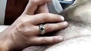 Il puttaniere si scopa una troia moldava