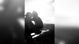 Scopata acrobatica sul promontorio