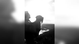 Anteprima del video: Scopata acrobatica sul promontorio