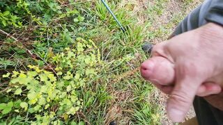 Sborrata nei boschi per un amica