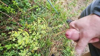 Sborrata nei boschi per un amica