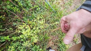 Sborrata nei boschi per un amica