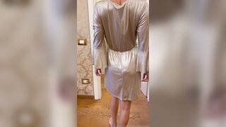 CURVE SEXY DA MOZZARE IL FIATO ! MAGNIFICA !